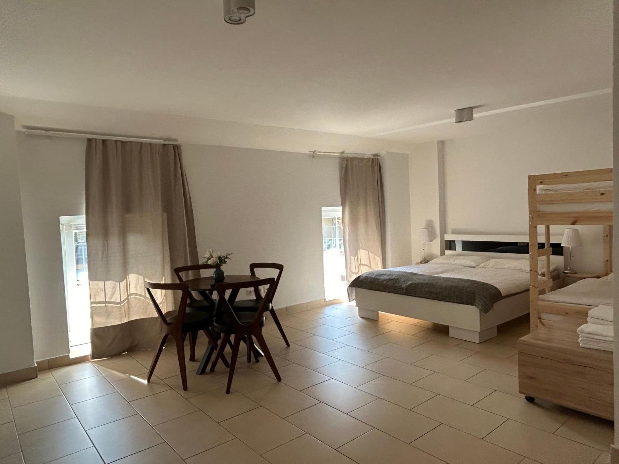Ferienwohnung Economy Adler Golling an der Salzach Exterior foto